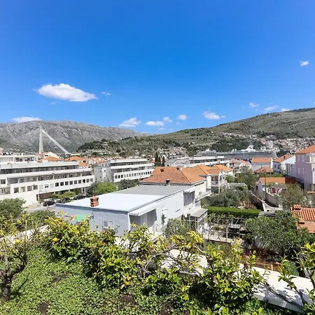 Alma Apartmán